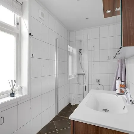 Appartamento Quiet Just 3 Minutes From Central!