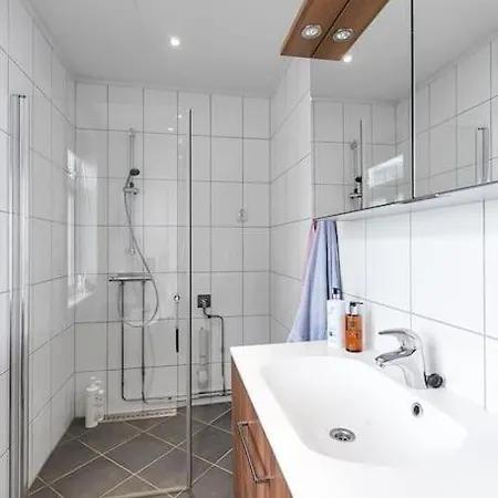 Appartamento Quiet Just 3 Minutes From Central!