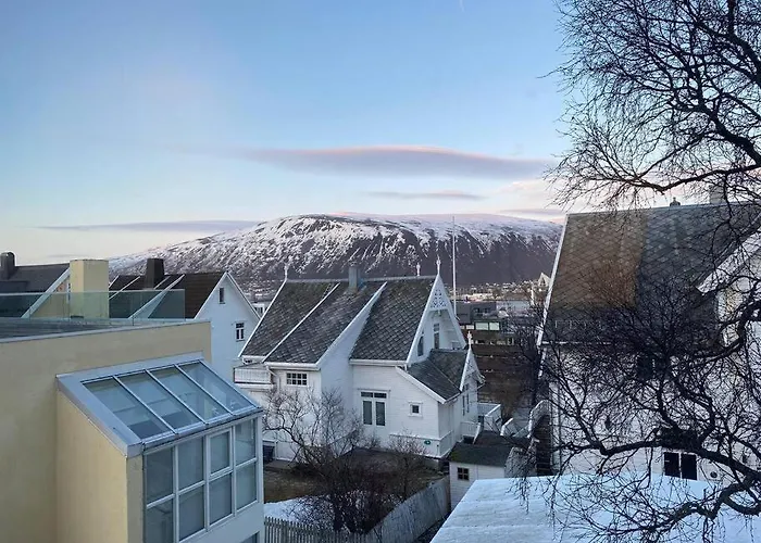 Quiet Just 3 Minutes From Central! * Tromsø